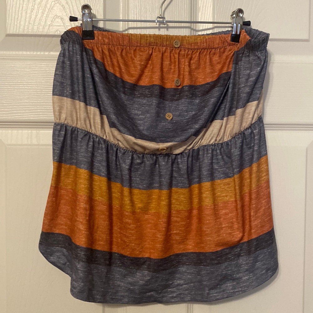 Cute colorful strapless top